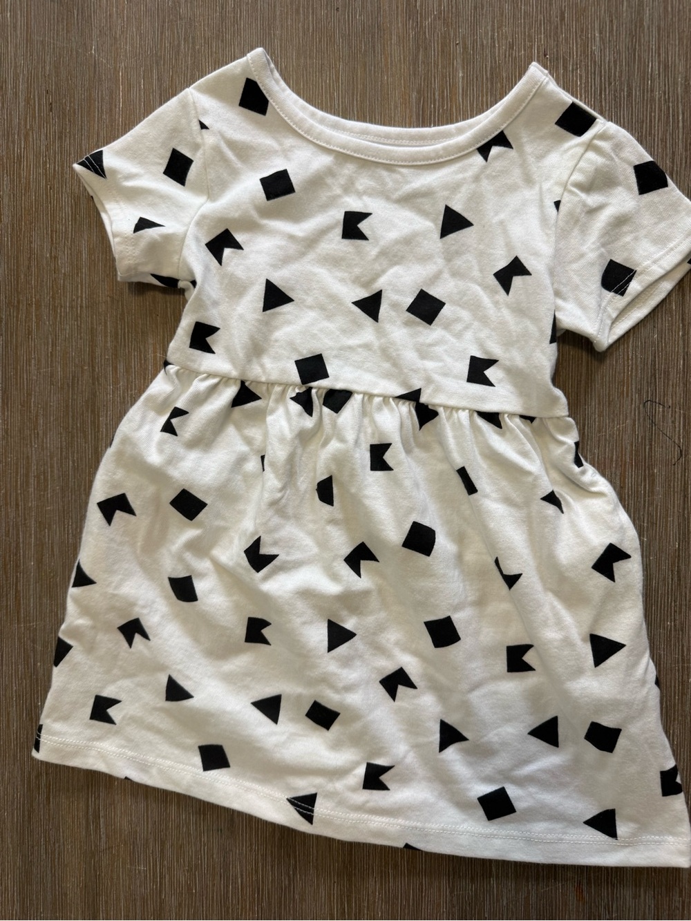 wonder nation White Dress with Black Geometric Print